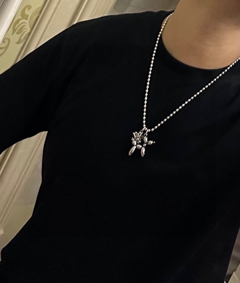 LV Necklaces